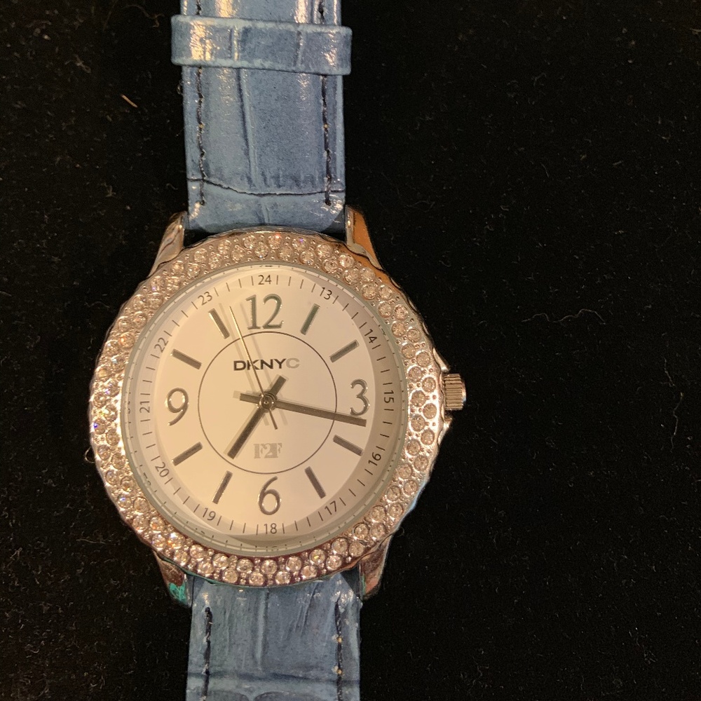 DNKY watch